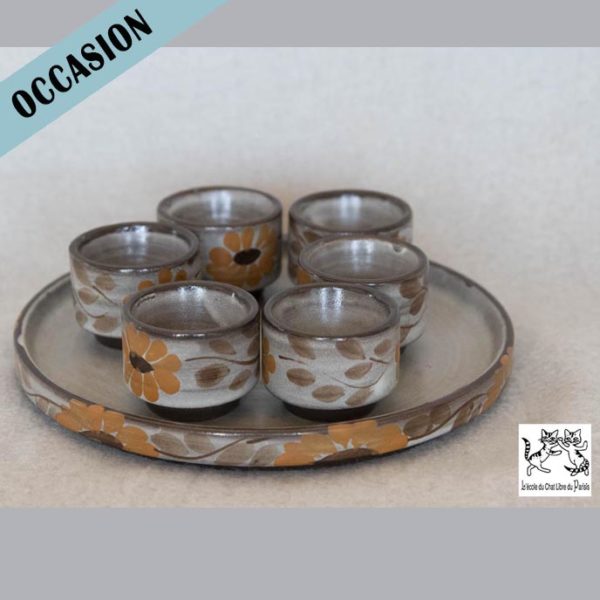 Ensemble vintage : plateau plus 5 tasses à café en céramique